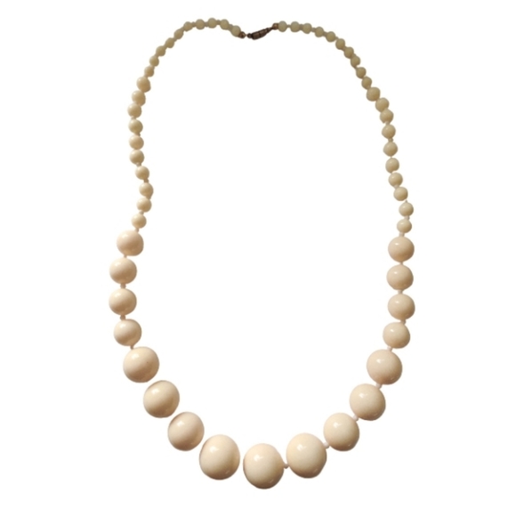 Vintage 60s Faux Ivory Long Necklace - Picture 9 of 10